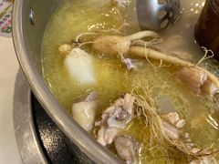 -朴小妹人参鸡汤火锅(长白山万达店)