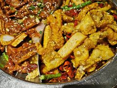 -小鱼小牛·鱼牛干锅·脆鱼火锅(世欧广场店)