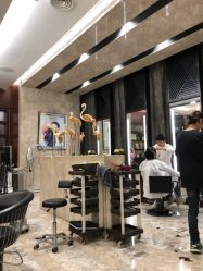 -AKOZO Beauty Salon