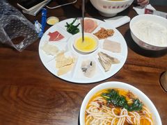 -建新园过桥米线(老街店)