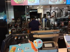-麦当劳(金稻田路餐)