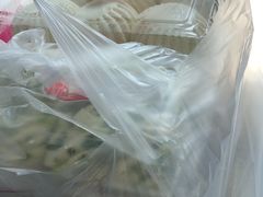 -白玉兰食品甜凤店(合生汇店)