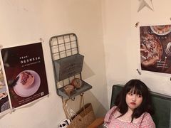 -懒鱼时光馆(沙坪坝店)