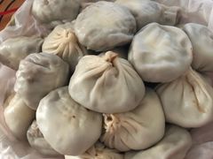 -笑来喜馄饨小笼工坊店(湖滨街店)