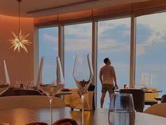 靠窗位-海岸·高空海景餐厅(厦门康莱德酒店)