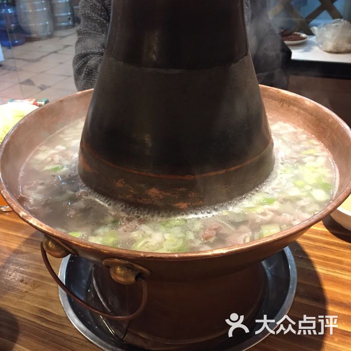 道口香老式铜火锅涮羊肉