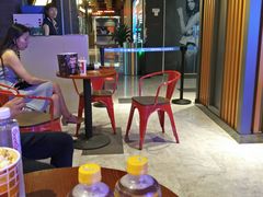 等候区-万达影城(城中城广场IMAX店)