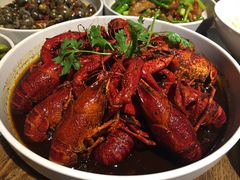 -龙巢盱眙龙虾·牛蛙·烧烤宵夜(八卦岭店)