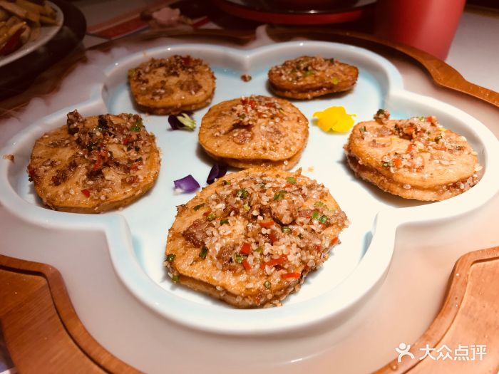 他湘遇见你(徐汇日月光店)香煎鹅肝酱藕夹图片 - 第435张