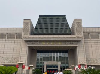 门票免费，但是需要提前在公众号上预约