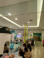 -孩子王童乐园(唐山万达广场店)