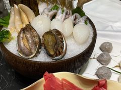 -红鼎豆捞·非遗鲍皇汤火锅(宝丰路店)