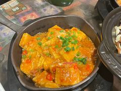 蒜香火腿包浆豆腐-云海肴·汽锅鸡·云南代表菜(美罗城店)