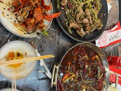 -指爱龙虾(金杨路总店)