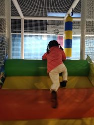 -多奇妙乐园·淘气堡·电玩·抓娃娃(海口吾悦店)