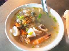 -六合夜市