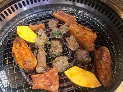 -黑牛の場烤肉(摩天活力城店)