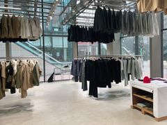 -迪桑特DESCENTE(北京三里屯BLANC店)