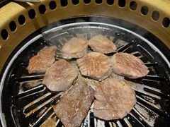 -炼火烤肉店