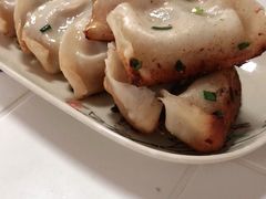 -胖子锅贴(双阳路111弄店)