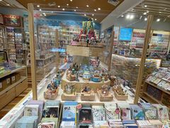 -猫的天空之城概念书店(印象城购物中心店)