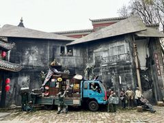 -绳金塔