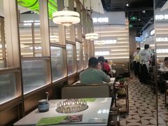 -洪氏嗨捞·广东猪肚鸡·椰子鸡火锅(西咸万象城店)
