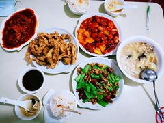 -满口香饭店
