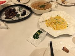 -贝勒爷·酥不腻烤鸭