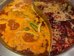 -沸炉重庆老火锅(军事博物馆店)