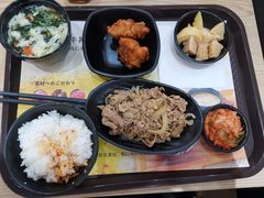 牛肉定食-吉野家(成都时代奥莱店)