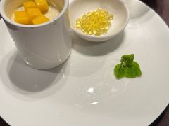 -逸馥荟(人广来福士店)