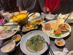 -大头虾越式风味餐厅(光明广场店)