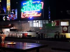 -JINNS锦时 steak&pizza(浸信会礼拜堂旧址店)