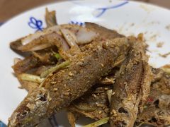 -芦茨金富饭庄·25年老字号·专做稻草鸡