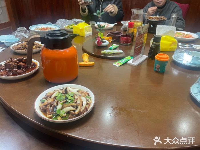 红灯笼龙凤饭店(宁波老字号店)图片