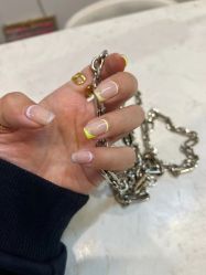 -M Nails & Beauty美甲美睫美体
