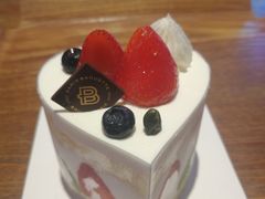 -巴黎贝甜(大宁国际商业广场店)