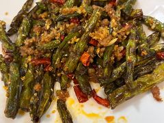 -东北饺子王(港澳广场购物中心店)