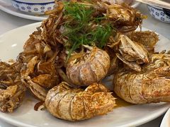 -覃记海鲜美食餐厅