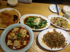 -钟记家菜(红专南路店)