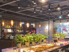 自助取餐区-牛里牛气· 榴莲海鲜鲜牛肉自助火锅·烤肉(横岗店)