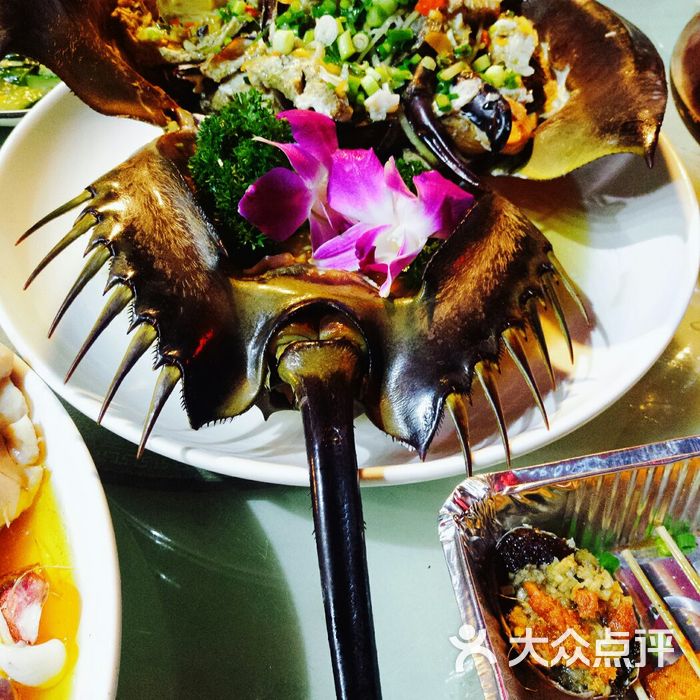 水天一色海鲜馆