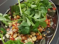 -周良天山牛杂城(天山路总店)
