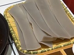 -旧街市鲜货老火锅(大光路店)