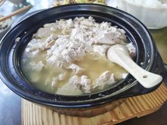 -土砂锅生态山庄·非遗砂锅雅鱼