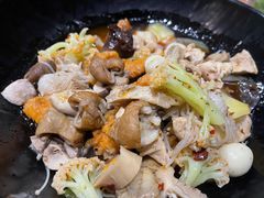-万记麻辣烫国展总店