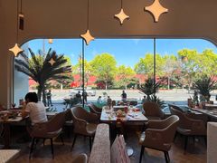 -小董哥烤串·爆汁大油边(故宫店)