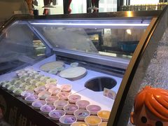 哈格达斯-多伦多海鲜自助餐厅(百盛购物中心三阳店)