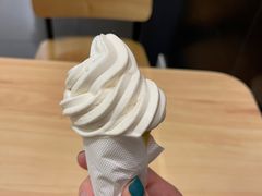 -麦当劳(轻轨曹杨路店)